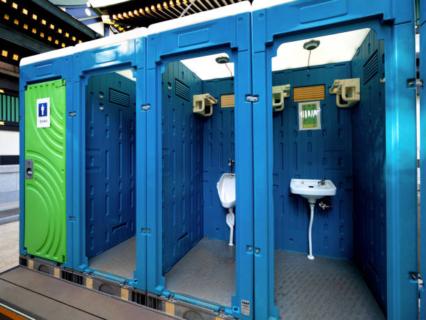 Best Portable bathroom rental  in St Anthony, MN